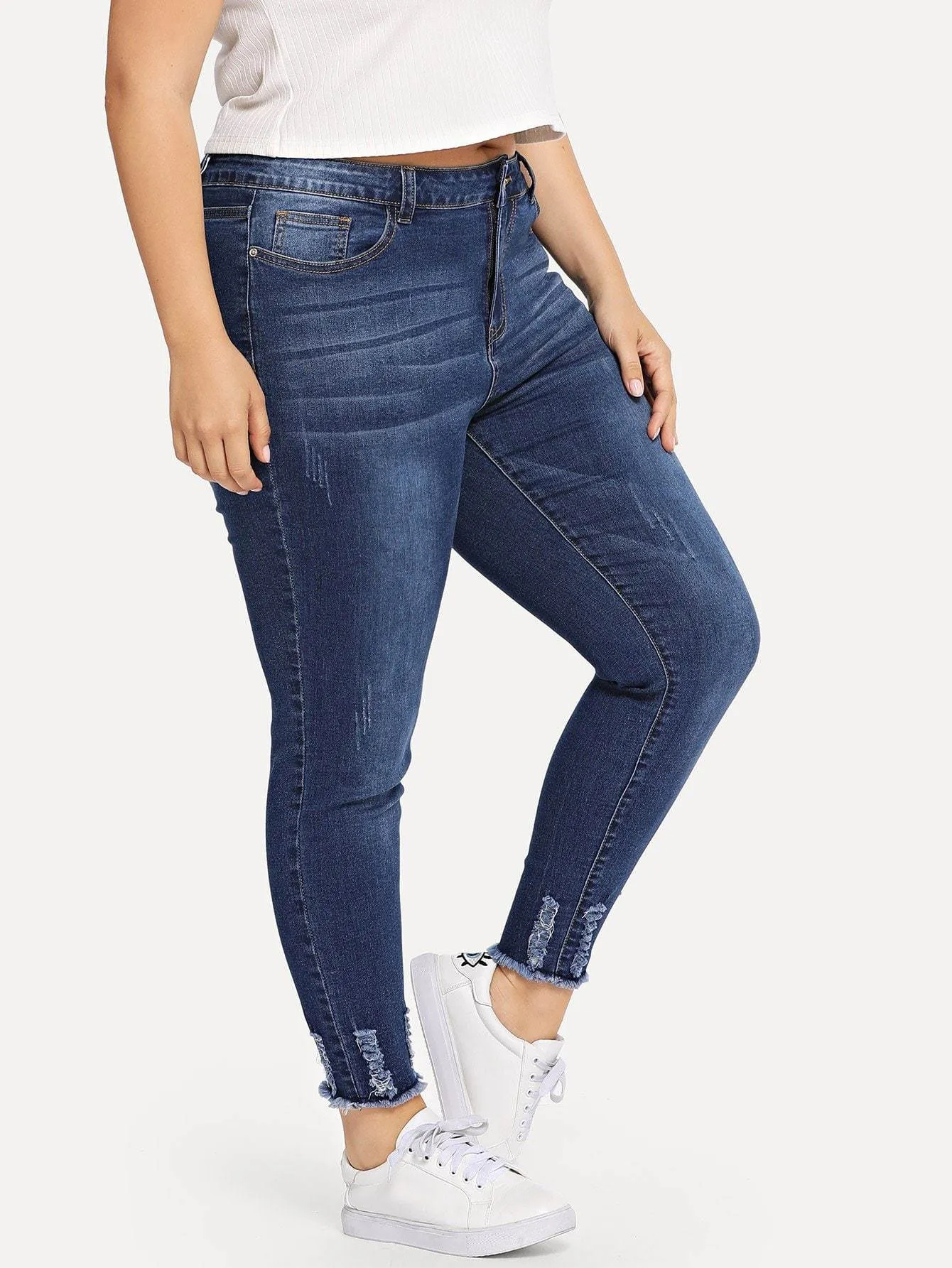 SHEIN Plus Ripped Detail Raw Hem Jeans